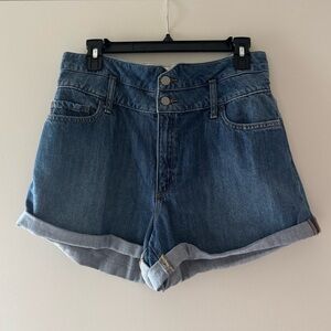 NWOT Banana Republic Petite High-Rise Pull-On Denim Short - 4in. inseam
